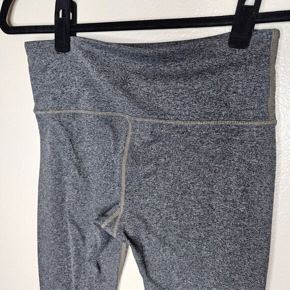 Athleta Small Grey Heathered Cropped Atlhetic Leggings Yoga Mid Rise Gym Capri - Picture 5 of 8